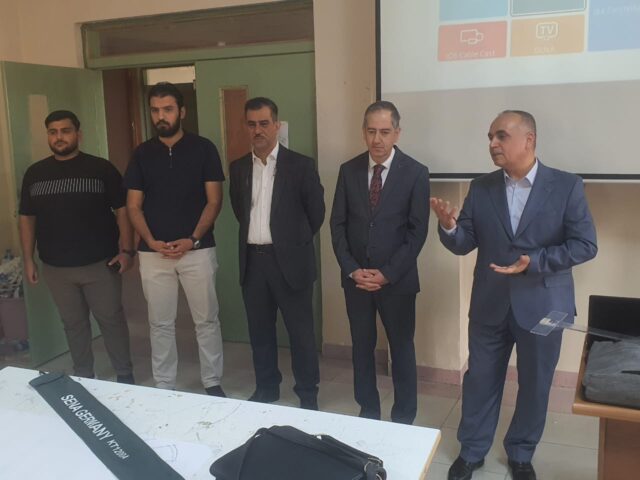 سەردانی کردنی بەڕێز ڕاگری کۆلێژ بۆ بەشەکانی کۆلێژی ئەندازیاری
