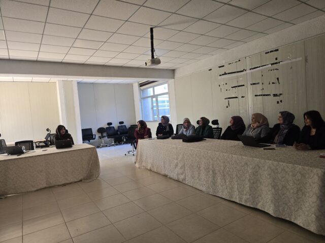 A series of academic seminars was conducted at the Architecture Department