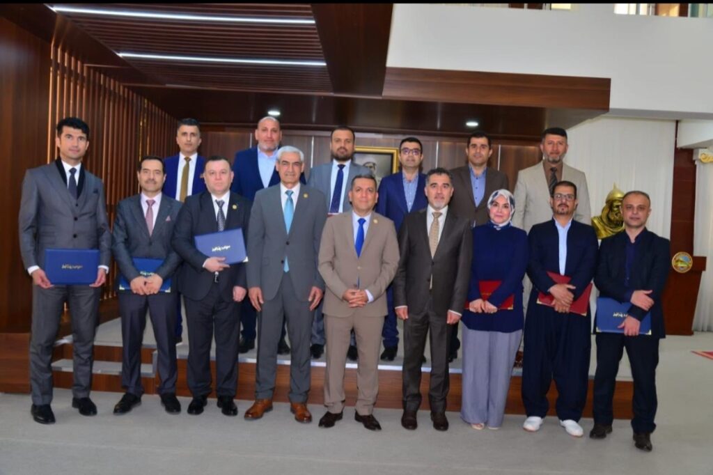 سەرۆکی زانکۆی سەلاحەدین سوپاس و پێزانینی ئاڕاستەی لێژنەکانی هەڵسەنگاندنی توێژینەوەی مامۆستایان کرد