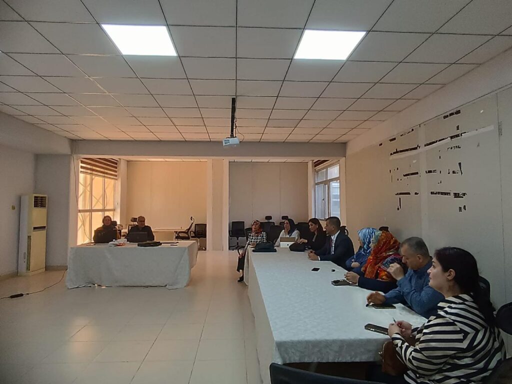 A series of academic seminar presentations was conducted at the Architecture Department Conference Hall